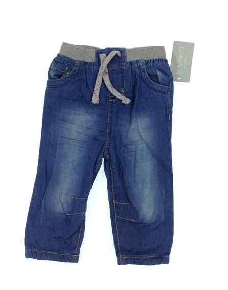 Early days vékony baba farmer