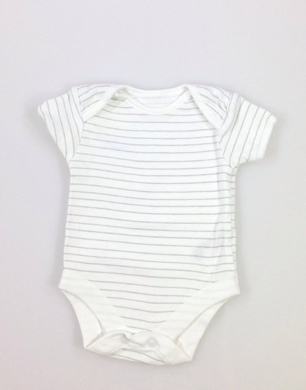 George szürke csíkos baba body