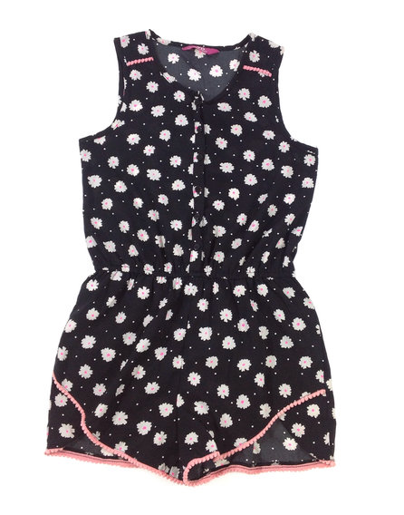 Y. d. fehér virágmintás rövidnadrágos ruha