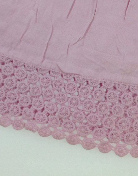 Y. d. rózsaszín kislány atléta