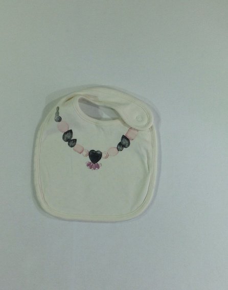 Csillag és nyaklánc mintás szakállka