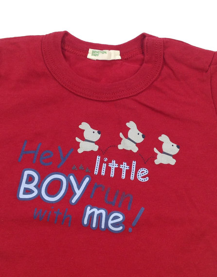 Benetton feliratos piros baba póló