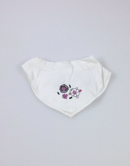 Name it virágmintás előke