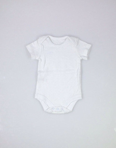 Tu fehér színű rövid ujjú body