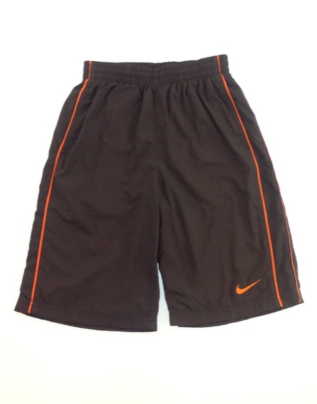 Nike fiú sötétszürke térdnadrág