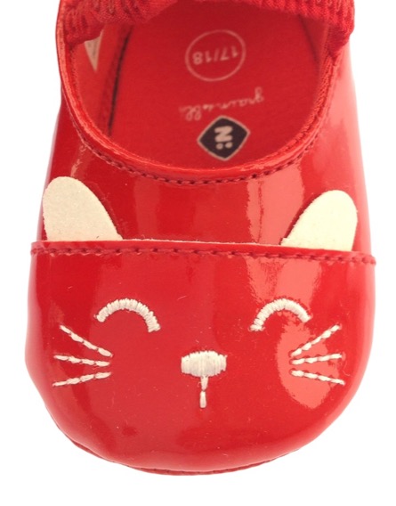 Z Generation cicamintás piros babacipő